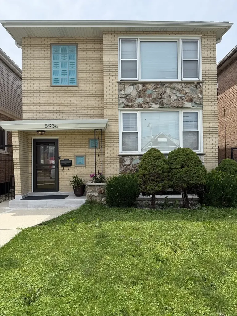 5936 South Kolin Avenue Chicago IL 60629