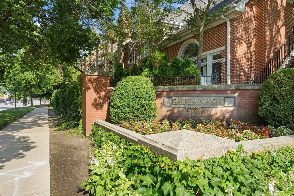 4268 West Harrington Lane Chicago IL 60646