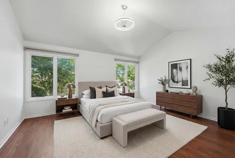 4268 West Harrington Lane Chicago IL 60646