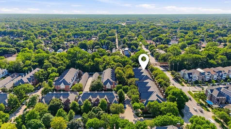 4268 West Harrington Lane Chicago IL 60646