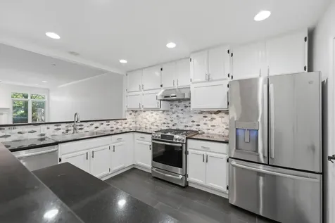 4268 West Harrington Lane Chicago IL 60646