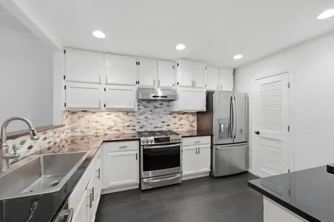 4268 West Harrington Lane Chicago IL 60646