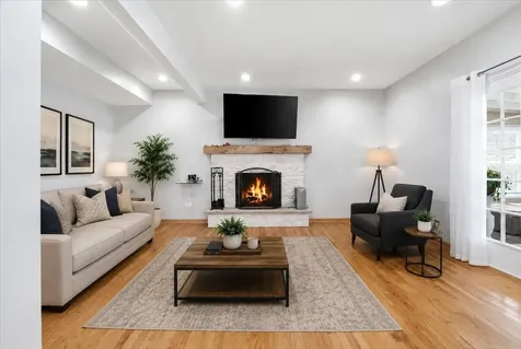 175 Selwyn Lane Buffalo Grove IL 60089
