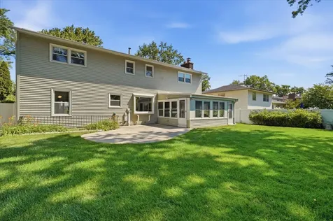 175 Selwyn Lane Buffalo Grove IL 60089