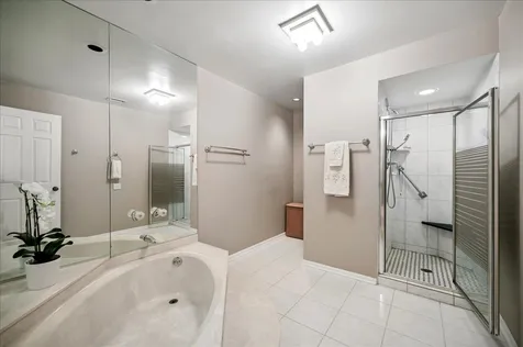 3741 Mission Hills Road Northbrook IL 60062