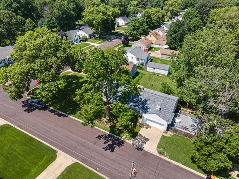 901 East Adams Street Washington IL 61571