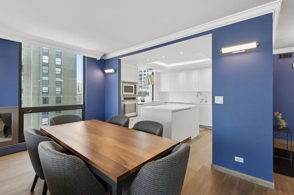 100 East Bellevue Place Chicago IL 60611