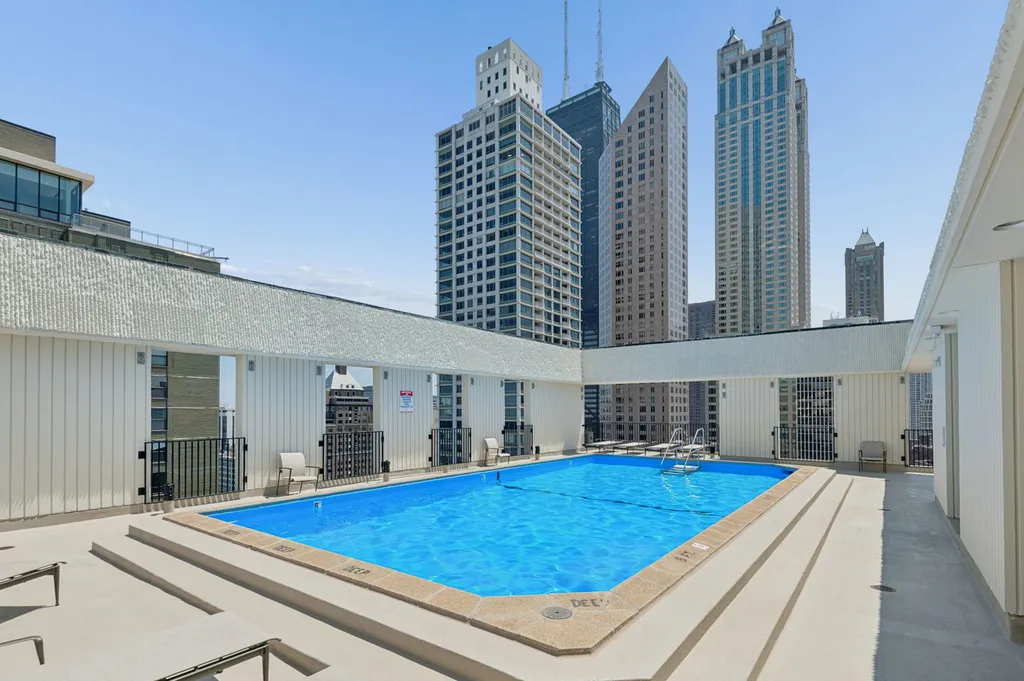 100 East Bellevue Place Chicago IL 60611