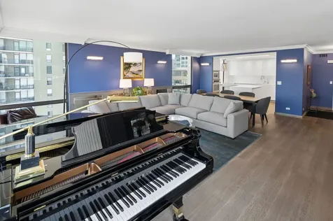 100 East Bellevue Place Chicago IL 60611