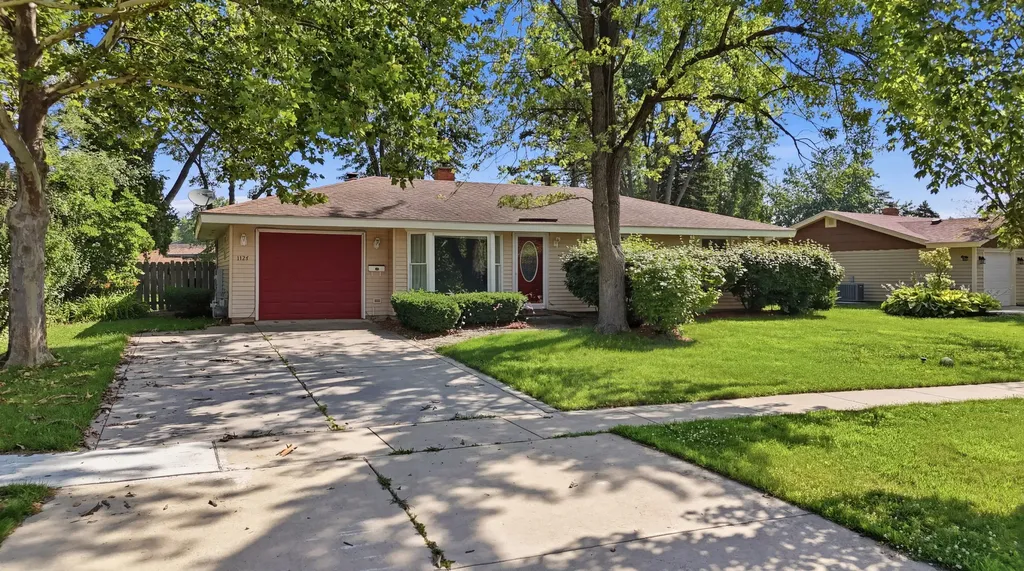 1624 West Weathersfield Way Schaumburg IL 60193