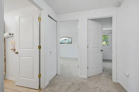 1624 West Weathersfield Way Schaumburg IL 60193