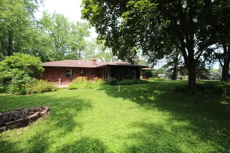 12241 Squirrel Tree Lane Belvidere IL 61008