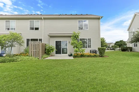 601 West Kristina Lane Round Lake IL 60073