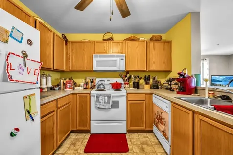 122 Bertram Drive Yorkville IL 60560