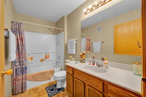 122 Bertram Drive Yorkville IL 60560