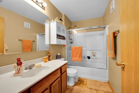 122 Bertram Drive Yorkville IL 60560