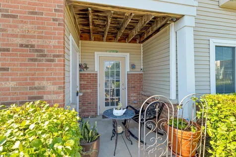 122 Bertram Drive Yorkville IL 60560