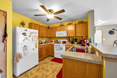 122 Bertram Drive Yorkville IL 60560
