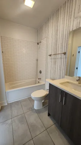 4428 North Sheridan Road Chicago IL 60640