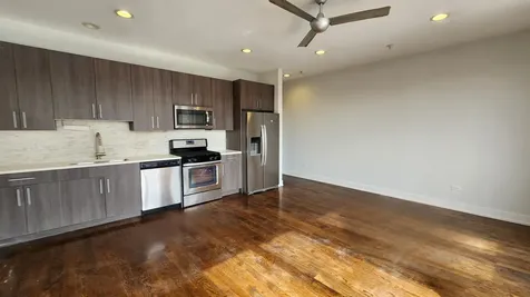 4428 North Sheridan Road Chicago IL 60640