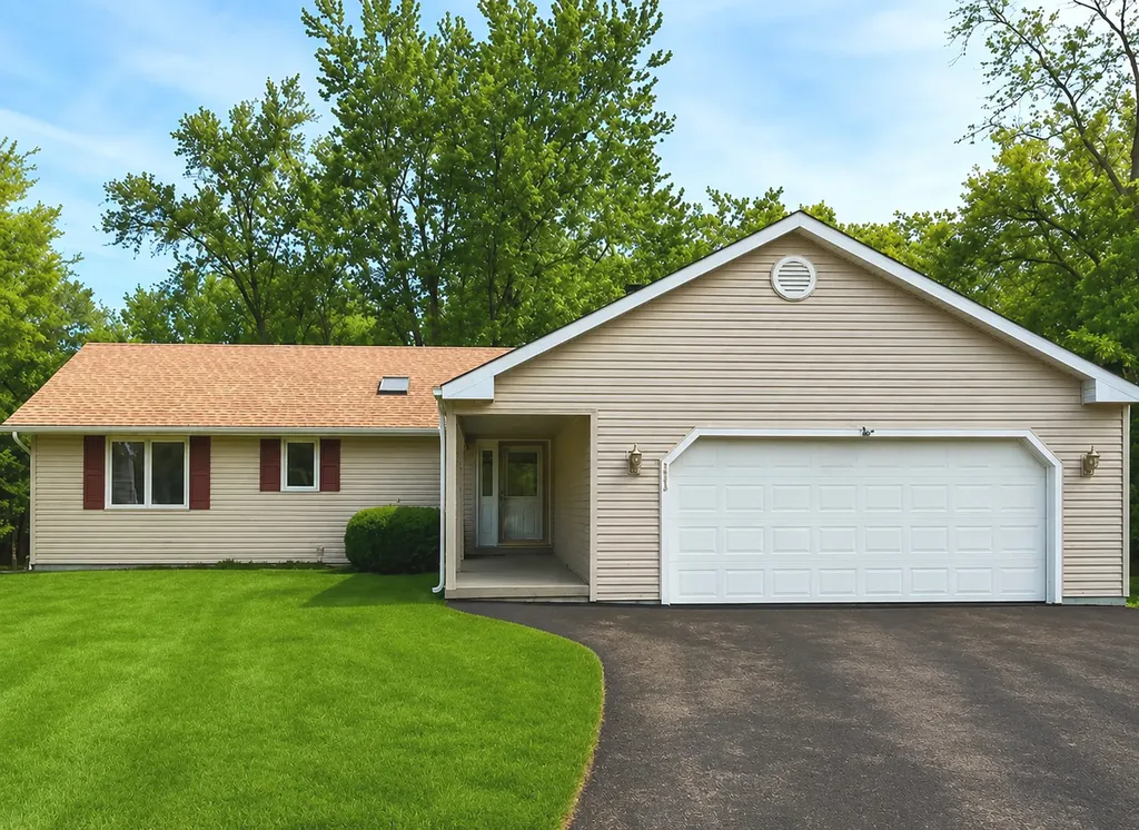 323 Seafarer Drive Third Lake IL 60030