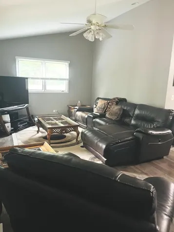 323 Seafarer Drive Third Lake IL 60030