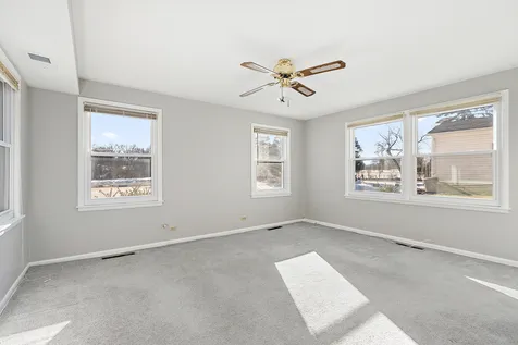 13 Riegel Oaks Lane Homewood IL 60430