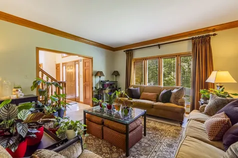 1099 Boneset Drive Crystal Lake IL 60014