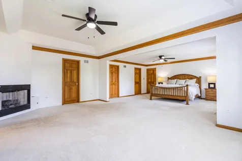 1099 Boneset Drive Crystal Lake IL 60014