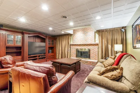 1099 Boneset Drive Crystal Lake IL 60014