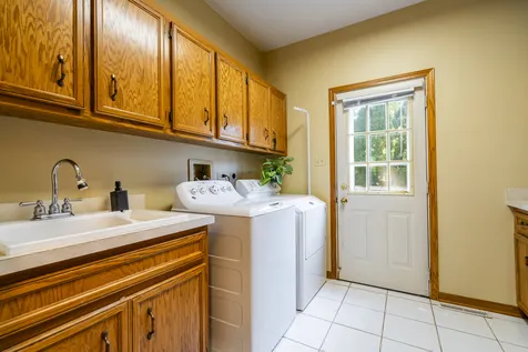1099 Boneset Drive Crystal Lake IL 60014