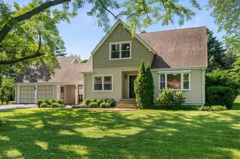 16W661 White Pine Road Bensenville IL 60106