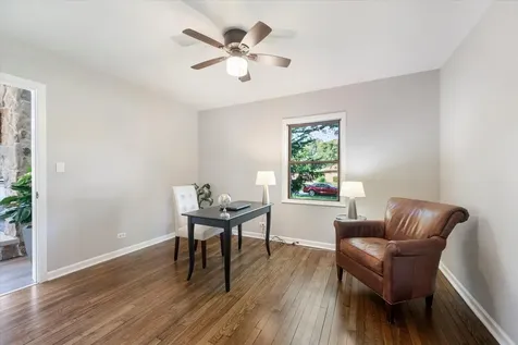 16W661 White Pine Road Bensenville IL 60106