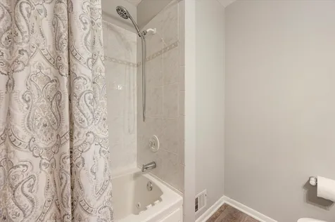16W661 White Pine Road Bensenville IL 60106
