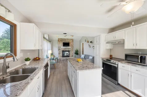 16W661 White Pine Road Bensenville IL 60106