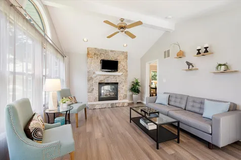 16W661 White Pine Road Bensenville IL 60106