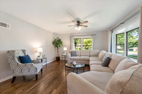 16W661 White Pine Road Bensenville IL 60106