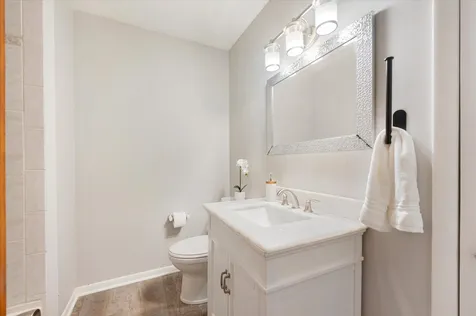 16W661 White Pine Road Bensenville IL 60106