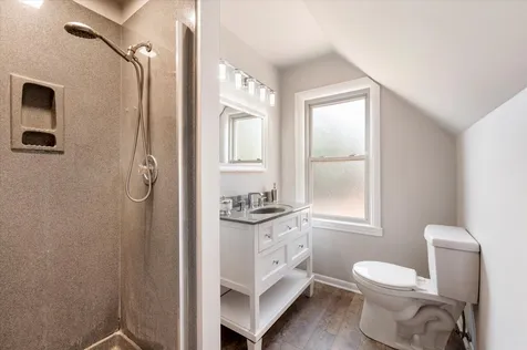 16W661 White Pine Road Bensenville IL 60106