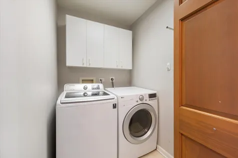 16W661 White Pine Road Bensenville IL 60106