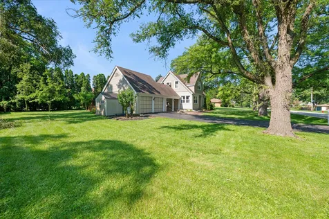 16W661 White Pine Road Bensenville IL 60106