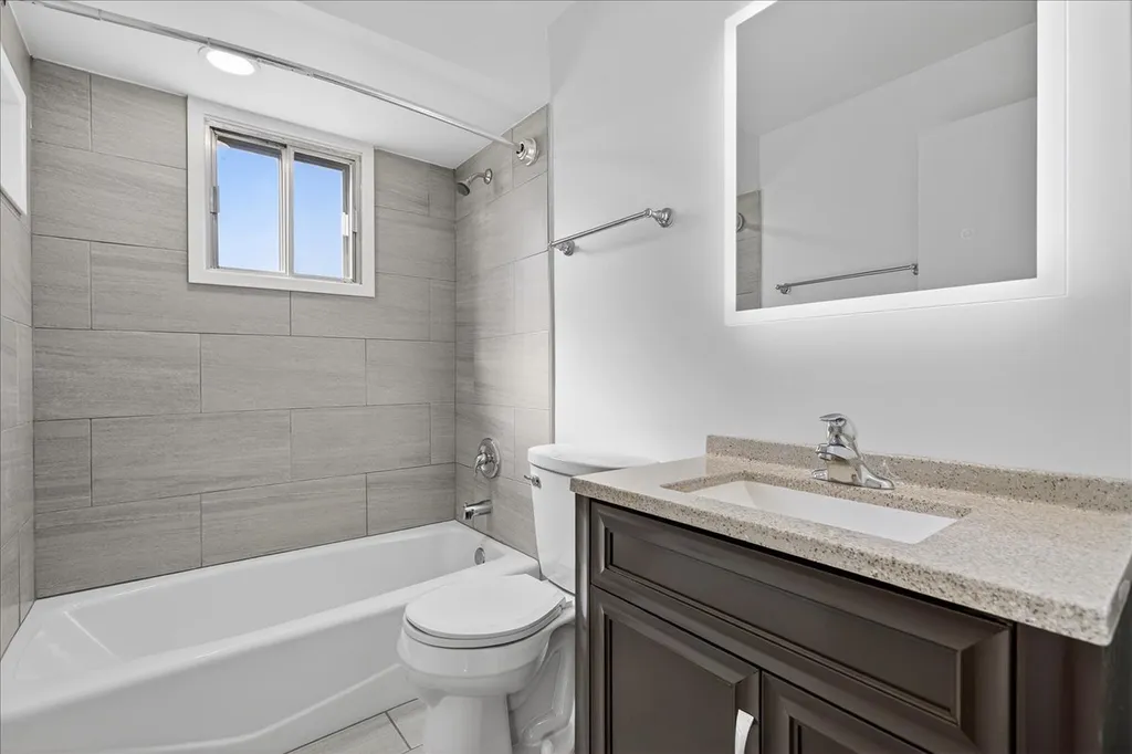 716 West 65th Street Westmont IL 60559