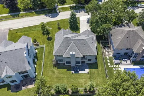 2204 Dehne Road Northbrook IL 60062