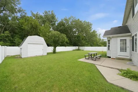 2555 Cobblestone Court Morris IL 60450