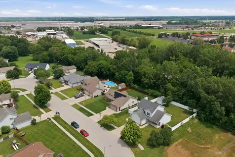 2555 Cobblestone Court Morris IL 60450