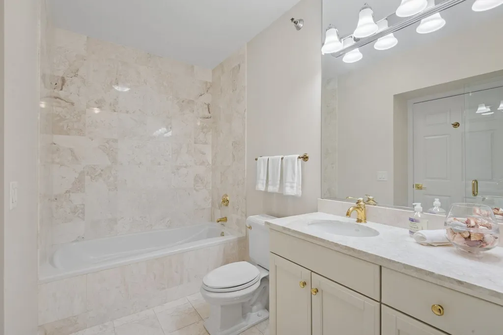 25 East Superior Street Chicago IL 60611