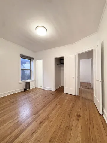 4752 North Virginia Avenue Chicago IL 60625