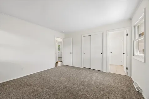 25012 South Fryer Street Channahon IL 60410