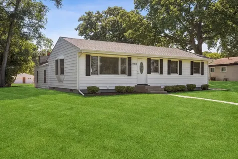 25012 South Fryer Street Channahon IL 60410