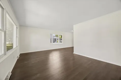 25012 South Fryer Street Channahon IL 60410